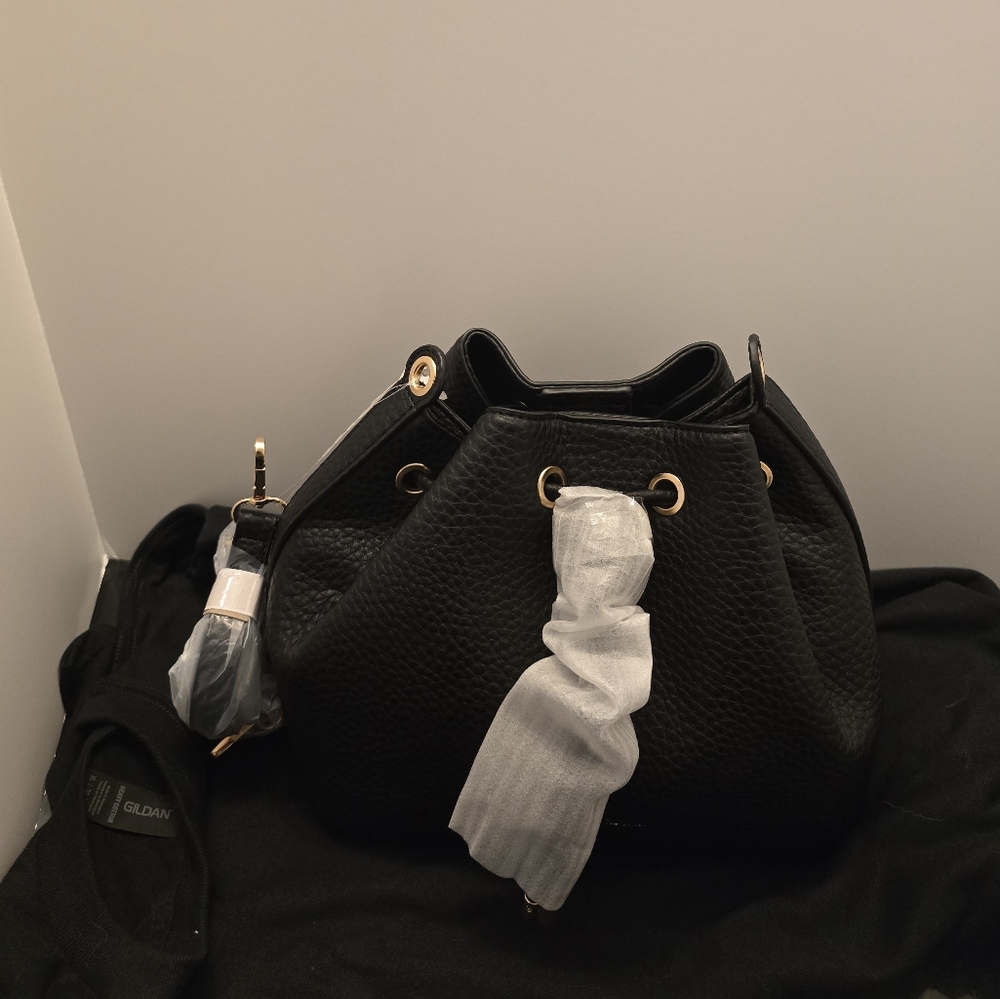 Gloria Vanderbilt Elegant Black  Bucket Bag